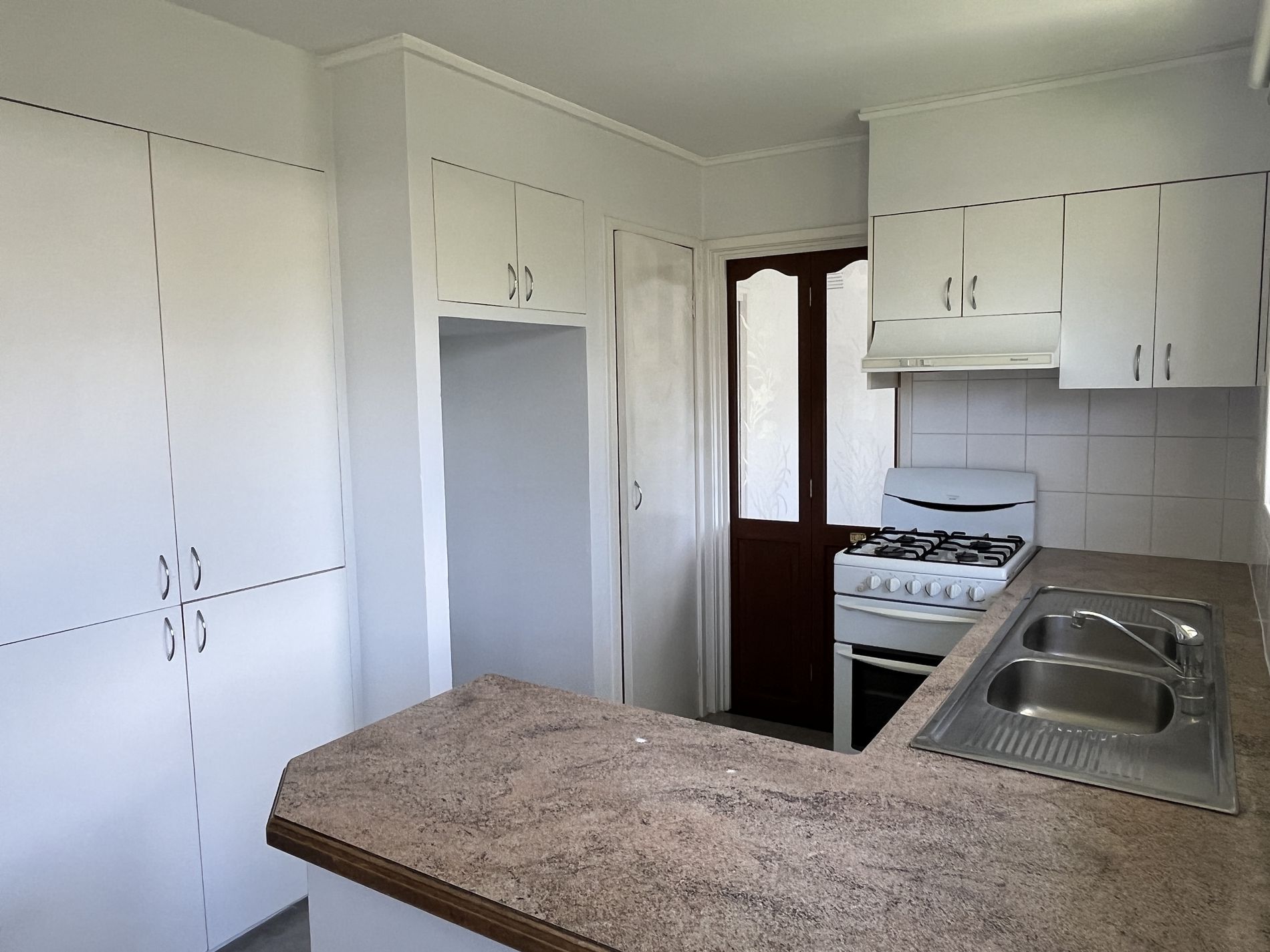 21 Carinya Avenue, Newcomb