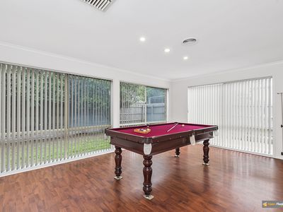 8 Colwyn Drive, Narre Warren South