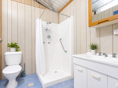 16 Kookaburra Place, Bodalla