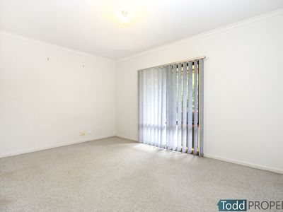 4 Redleaf Close, Heathcote