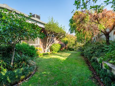 406 CARLMA CRESCENT, Lavington