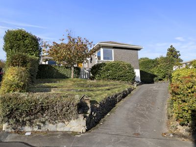 14 Upland Street, Helensburgh