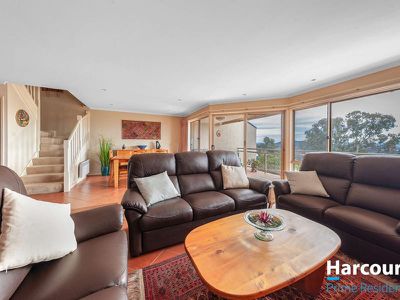7 / 34 Leahy Close, Narrabundah