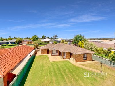7 Cypress Point Drive, Dubbo