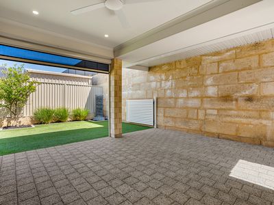 18 Camrose Pkwy, Baldivis