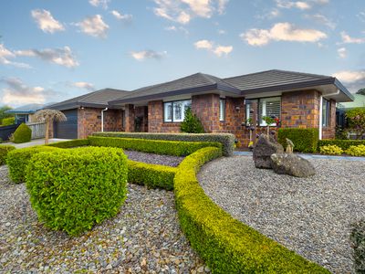 2 Jeannie Way, Waikanae Beach