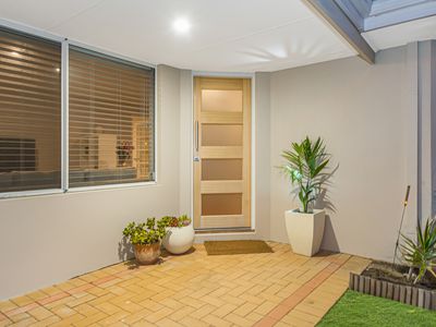 184 Lagoon Drive, Yanchep