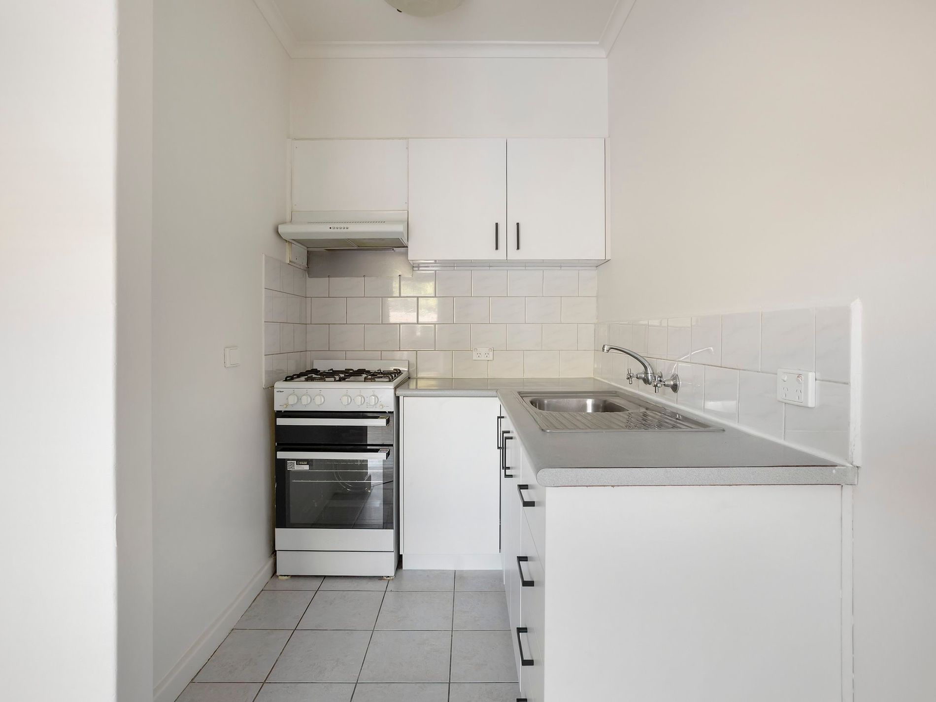 4/4 Rosedale Avenue, Glen Huntly