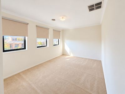 75 Westmeadows Lane, Truganina
