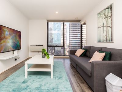 1307 / 63 Whiteman Street, Southbank