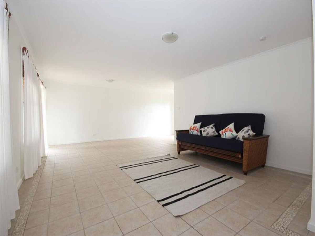 77 Cook Pde, Lemon Tree Passage, Lemon Tree Passage - Thumbnail 8
