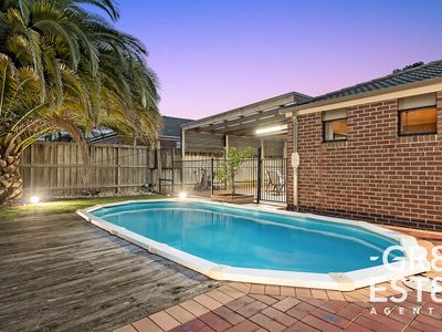 24 Von Nida Drive, Cranbourne North