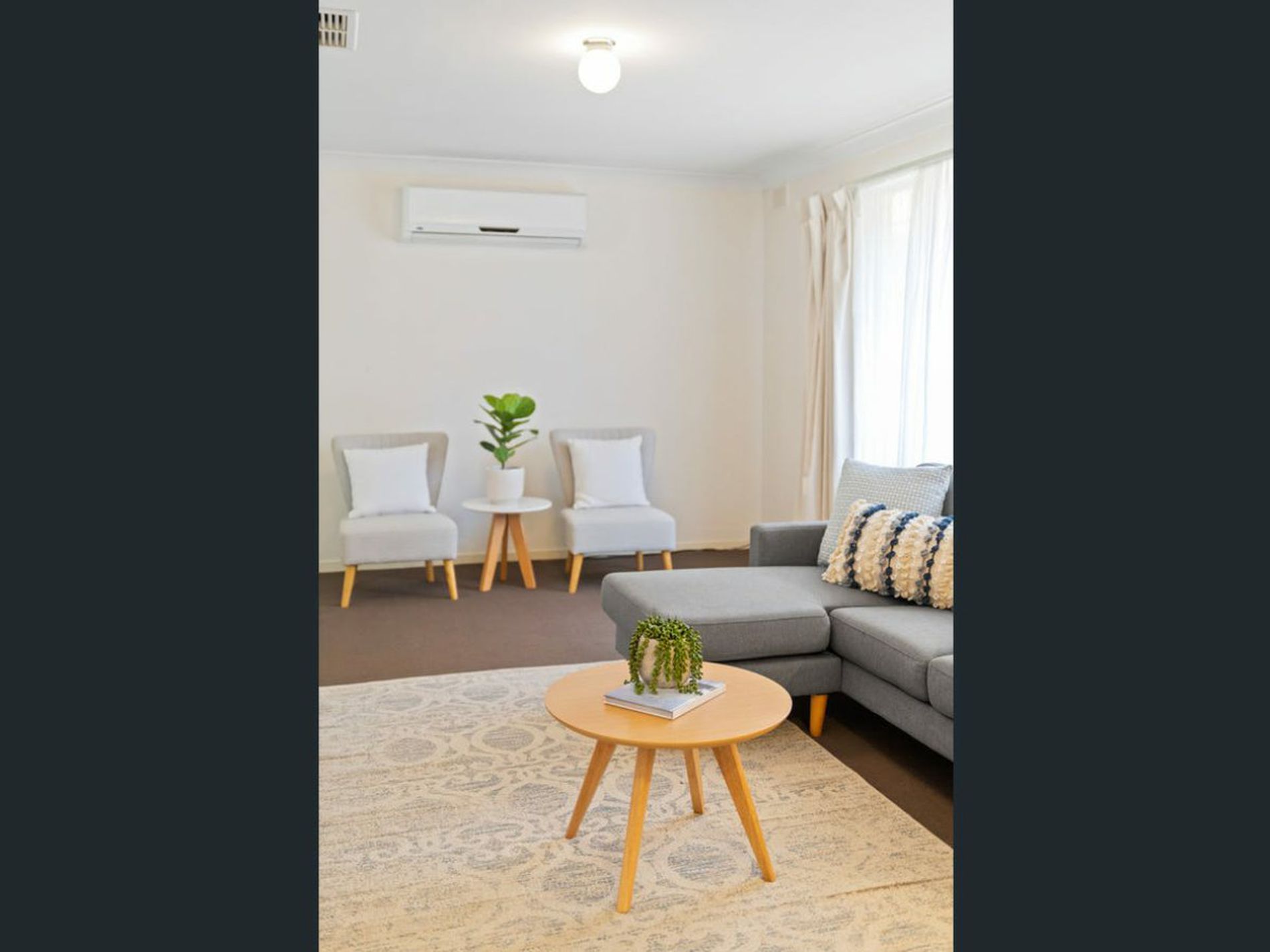 20 Brian Grove, Paradise