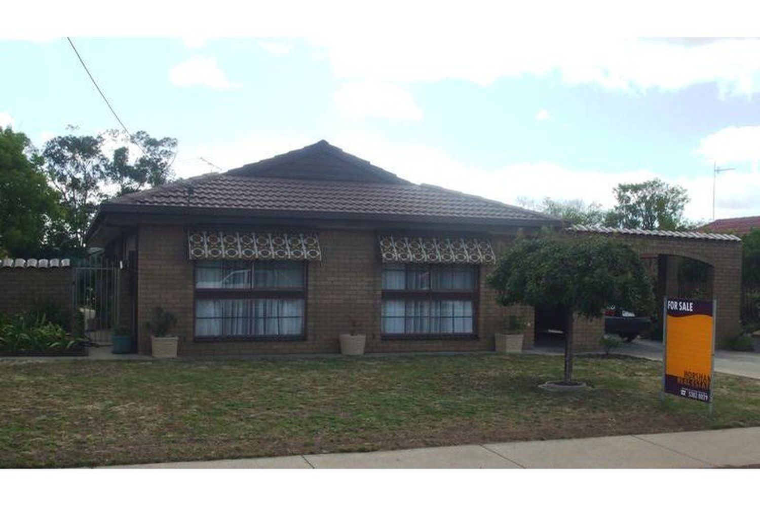 19 Carter Street, Horsham