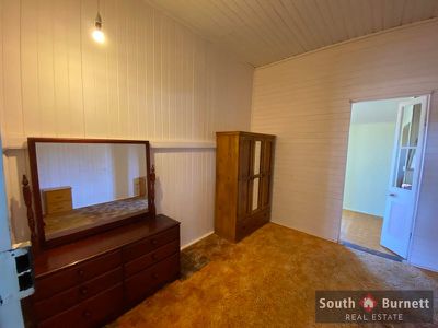 327 East Nanango Grindstone Road, Glan Devon