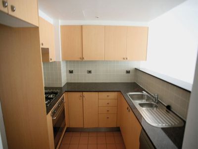 1401 / 1 Hosking Place, Sydney