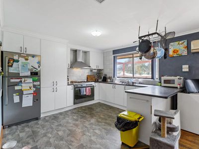 35 Hayes Gully Rd, Tooborac
