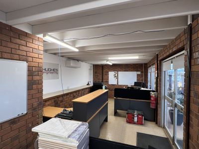 8 Keogh Way, West Kalgoorlie