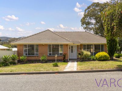 1A Highbury Drive, Highbury
