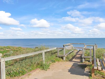 6 Selene Way, San Remo