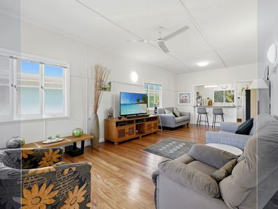 15 Chaplain Avenue, Manunda