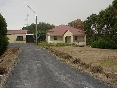 1-100 Bay Road, Allendale East