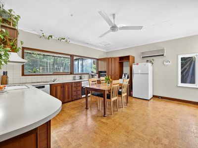 205 The Esplanade, Mount Pleasant