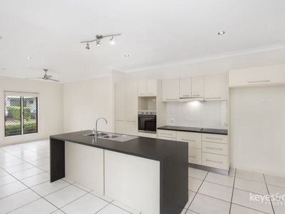 3 / 4 St Kilda Row, Douglas
