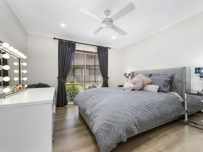 10 Maureen Close, Cranbourne West