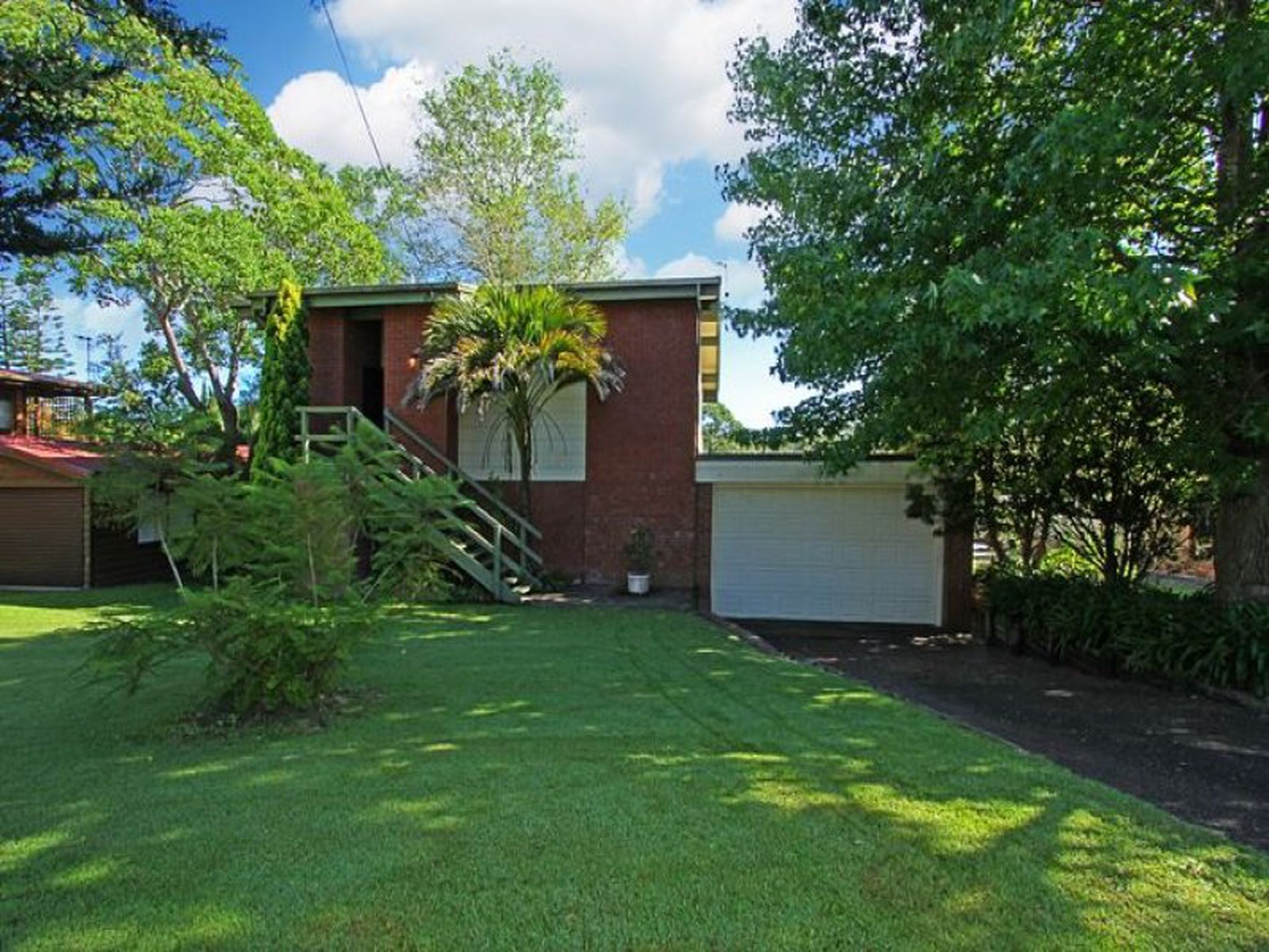 135 Lake Conjola Entrance Road, Lake Conjola