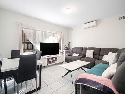 11 / 37-39 Loch, Campsie