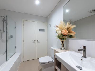 8/2 Dynevor Rise, Floreat