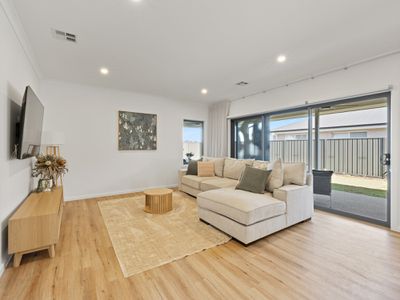 24 Blackwood Crescent, Yarrawonga