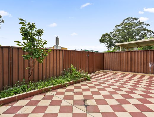 9 / 6-8 Addlestone Road, Merrylands