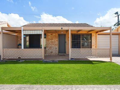 2 / 139 Moorindil Street, Tewantin