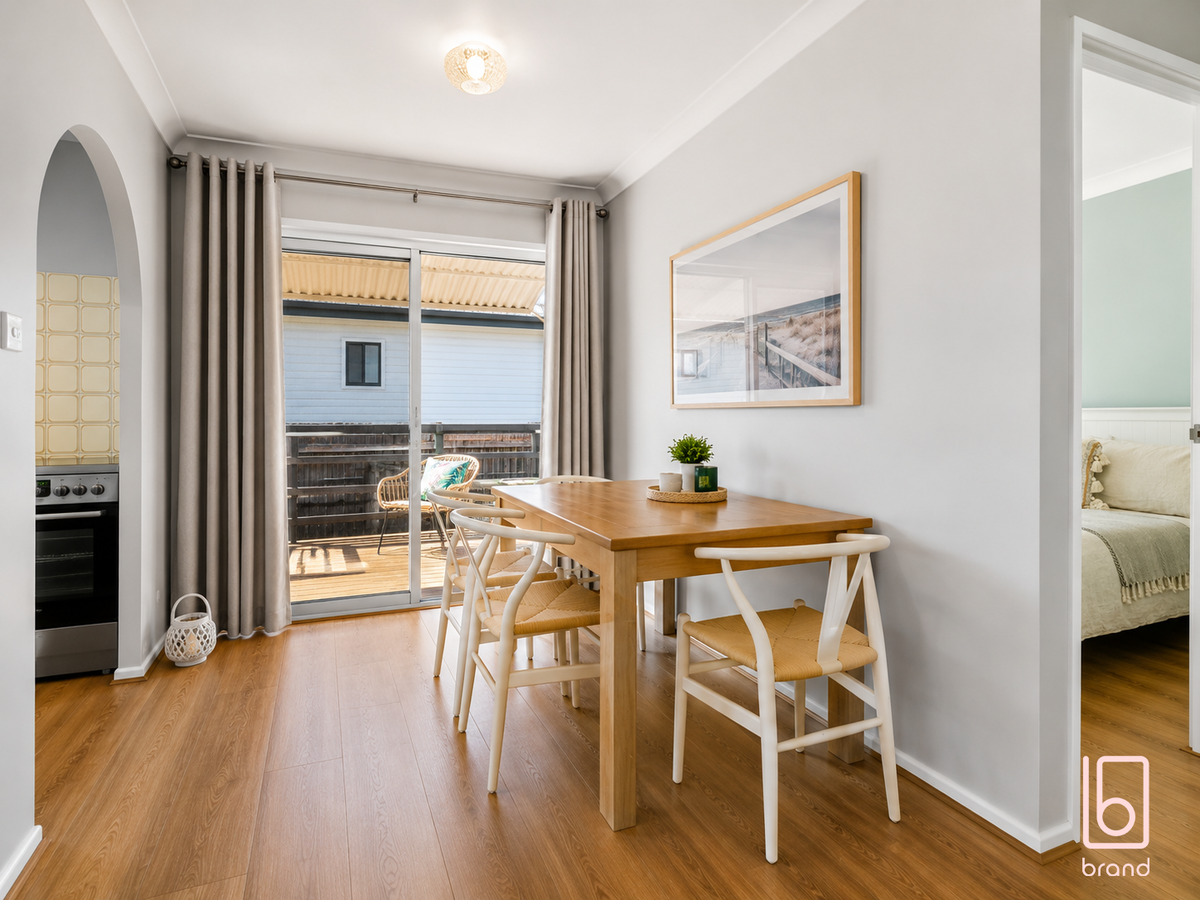7 / 13 Lake Street, Budgewoi