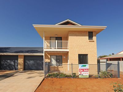8B Keenan Street, Kalgoorlie