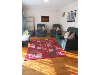 217 Taylors Road, St Albans