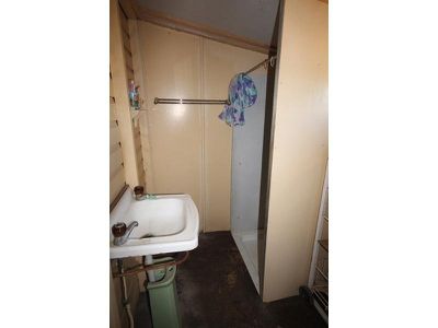 2 BENNETT STREET, Queenton