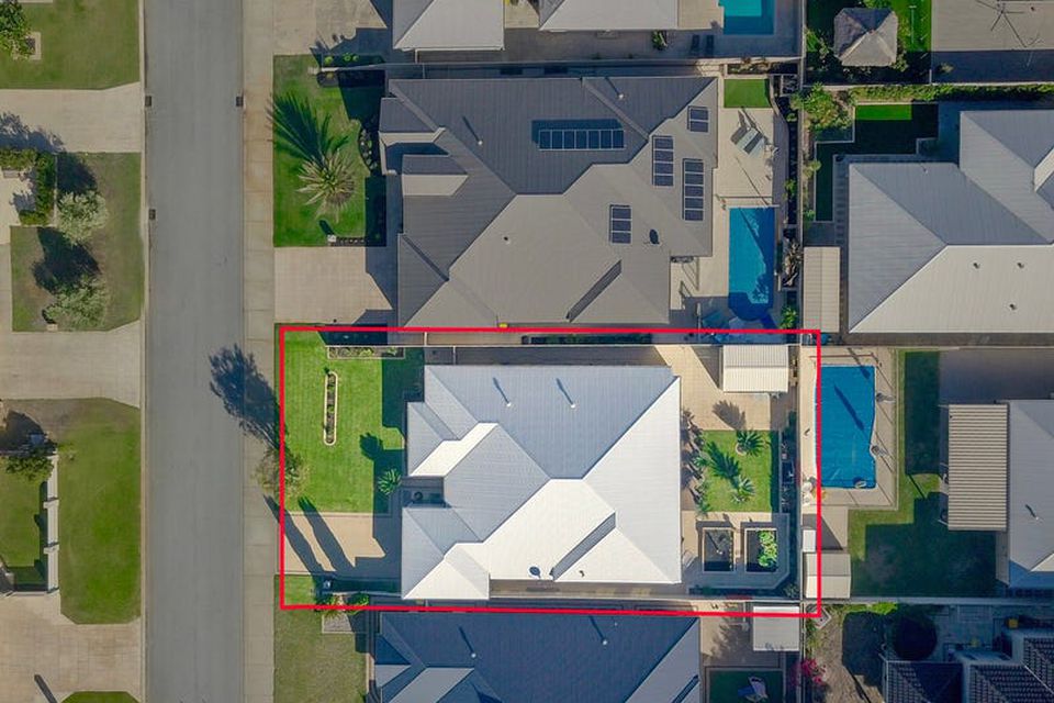 60 Lord Hobart Drive , Madora Bay