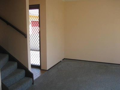 1 / 101 Pur Pur Avenue, Lake Illawarra