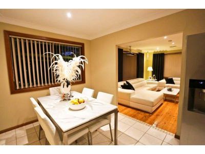 98 Wendy Crescent, Georges Hall