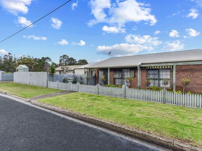 21 Rendelsham Road , Millicent