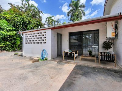 1 / 38 Calytrix Road, Karama