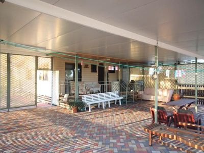 900 Acaciavale Road, Breddan