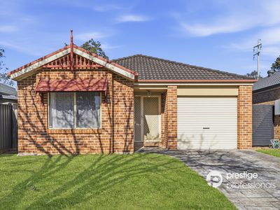 4 Sandover Court, Wattle Grove