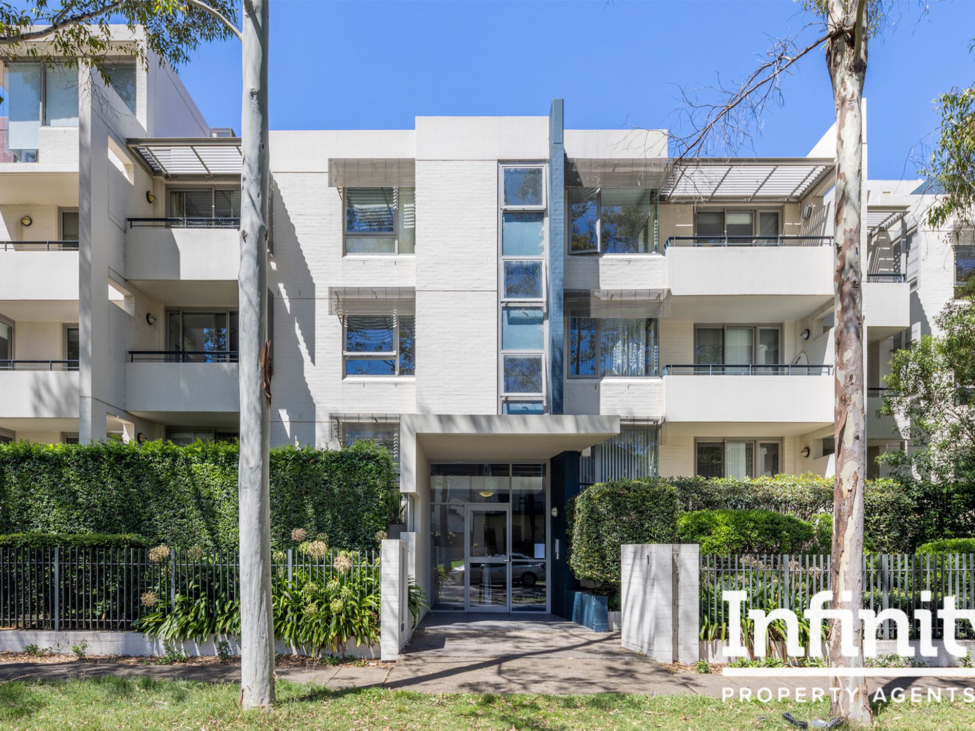 13 / 1 Owens Avenue, Newington