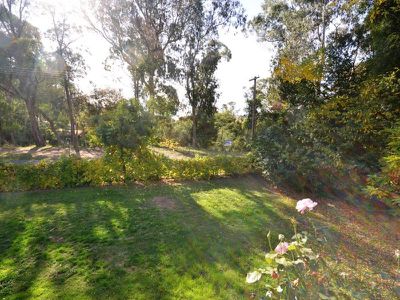 8 Vails Road, Tawonga South