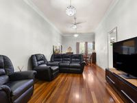 18 Western Avenue, Chermside