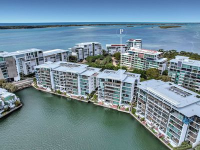 6101 / 2 Ephraim Island, Paradise Point